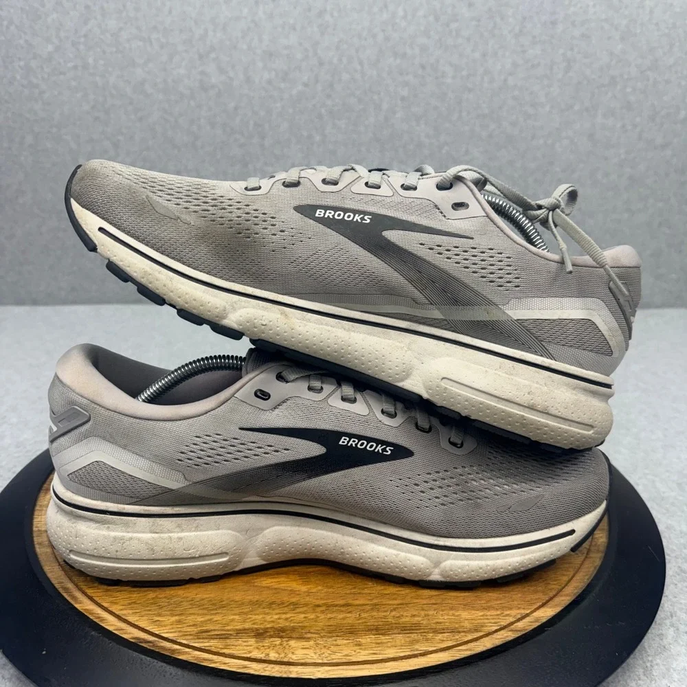 Brooks Ghost 15 Mens Grey Running Shoes 1103931D098 Size 12.5 D